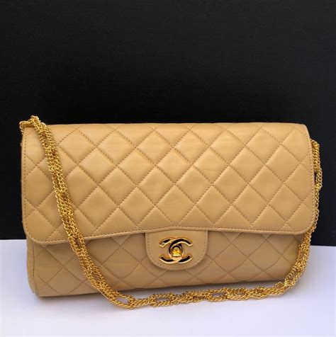 chanel timesless clutch|Chanel vintage clutch with chain.